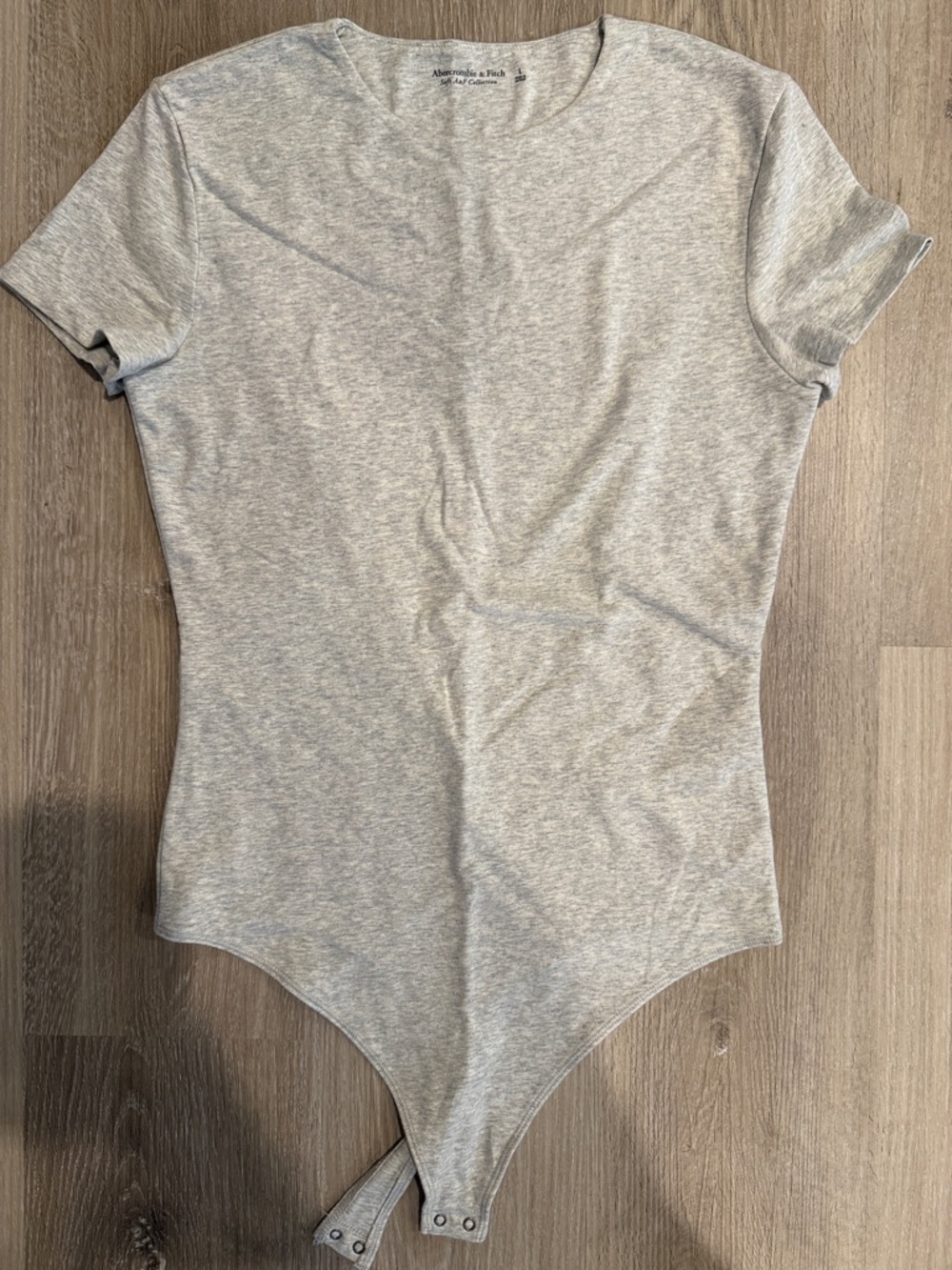 Abercrombie & Fitch Heather Gray Crew Neck Tee